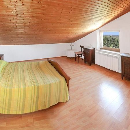 Rooms Agroturizam Romano บูเย ภายนอก รูปภาพ