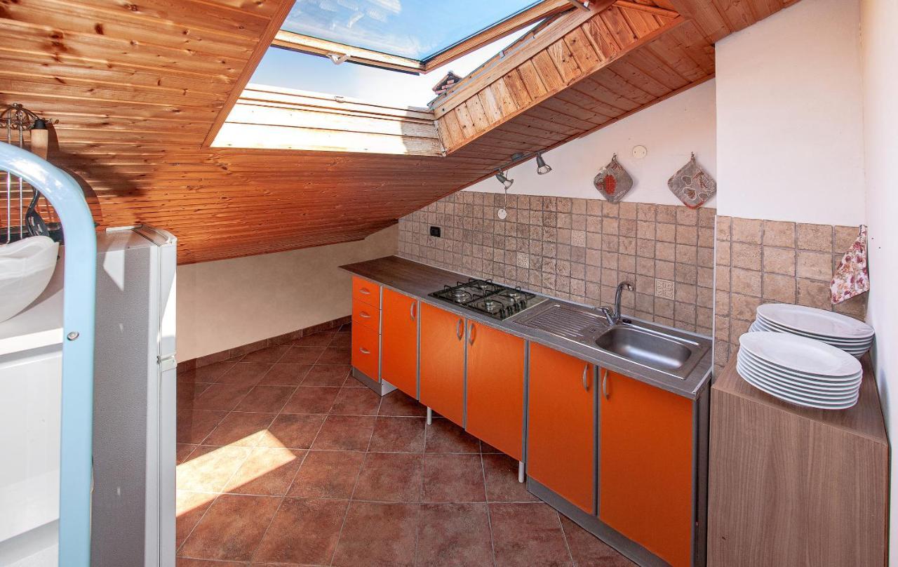 Rooms Agroturizam Romano บูเย ภายนอก รูปภาพ